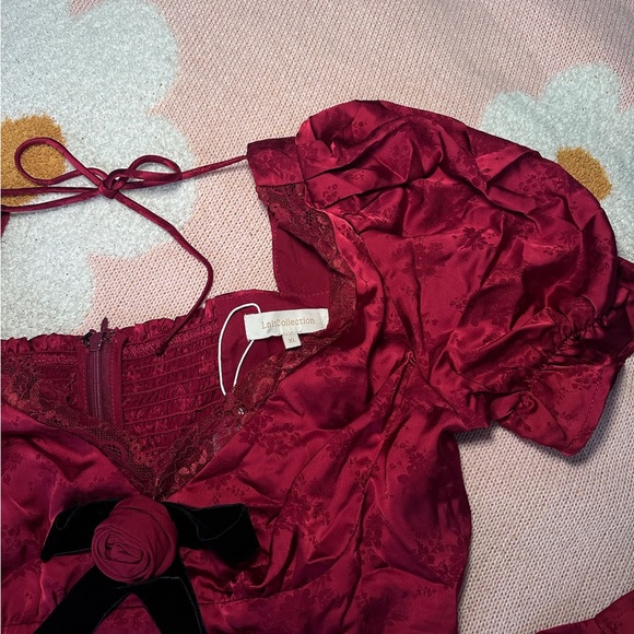 SERITA JACQUARD SATIN MAXI DRESS IN RED - size XL - Lait Collection - Picture 6 of 9